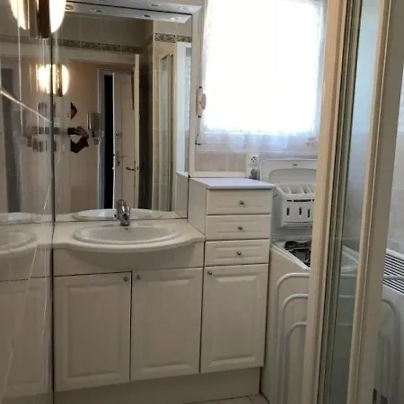 Royan, 2 Pièces, 3 Personnes - Fr-1-305-172 Appartement