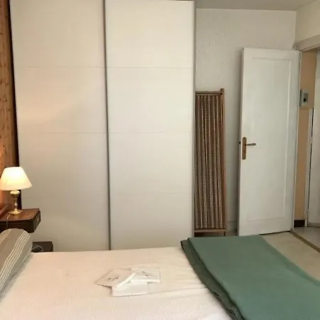 Appartement Royan, 2 Pièces, 3 Personnes - Fr-1-305-172